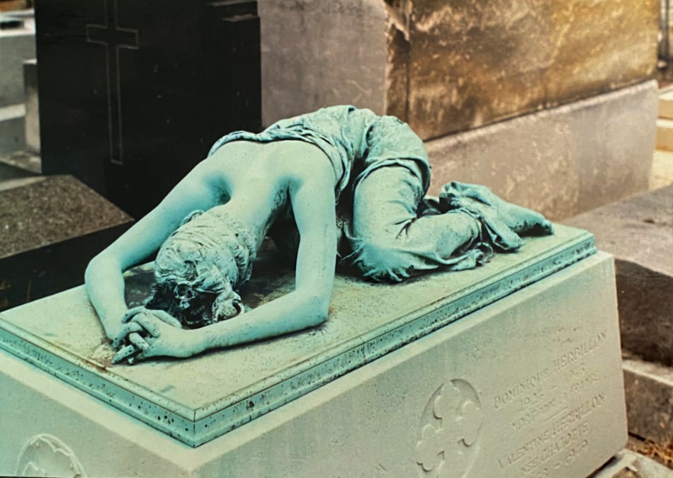 Dominique Herbillon grave in Paris