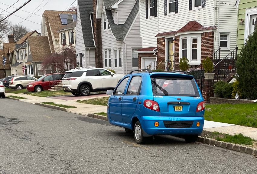 Snyder 3 wheel car