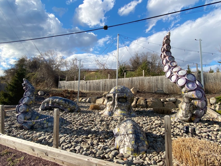 beer keg octopus sculpture by Max Beachak in Peekskill, NY