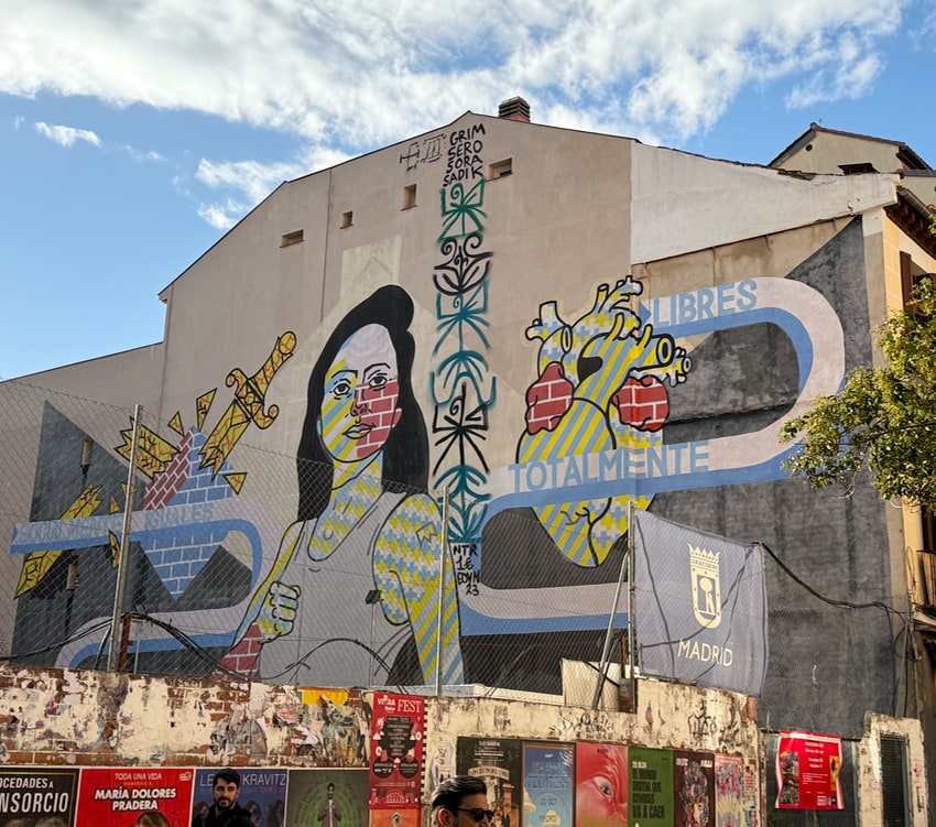 Street art mural in the Palacio neightborhood of Madrid, Spain.