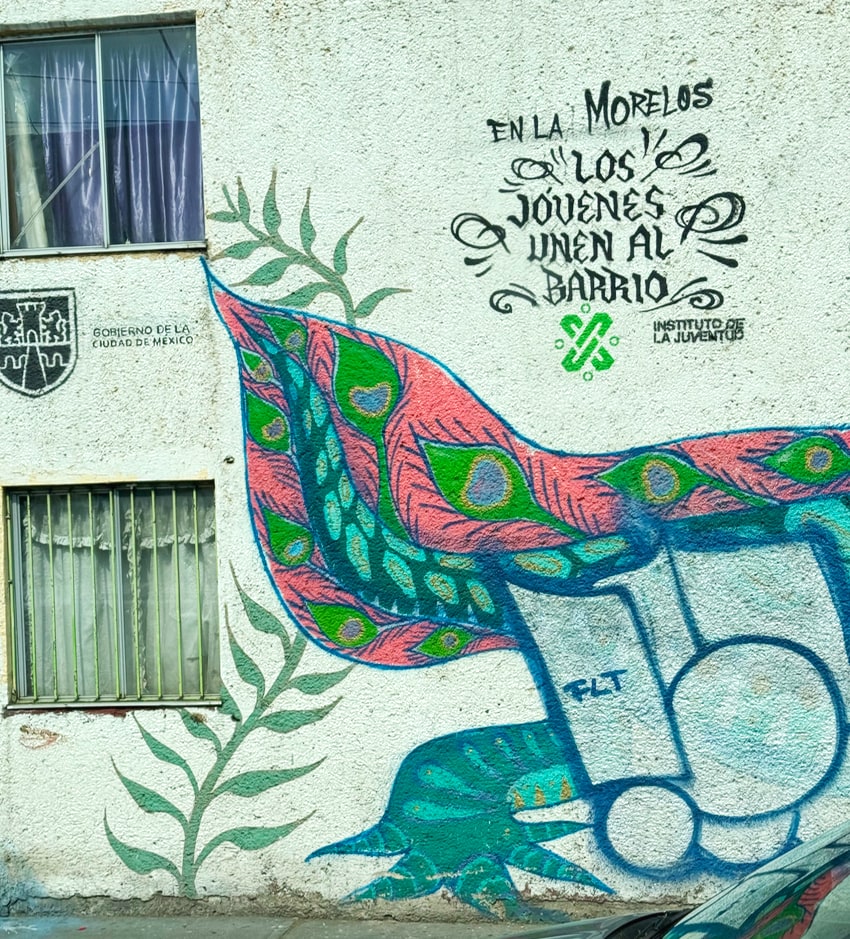 street art mural in CDMX