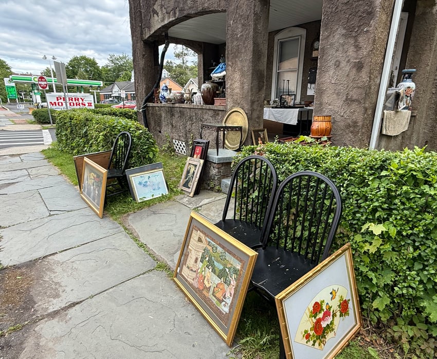 yard sale with lots of art in Kingston, NY