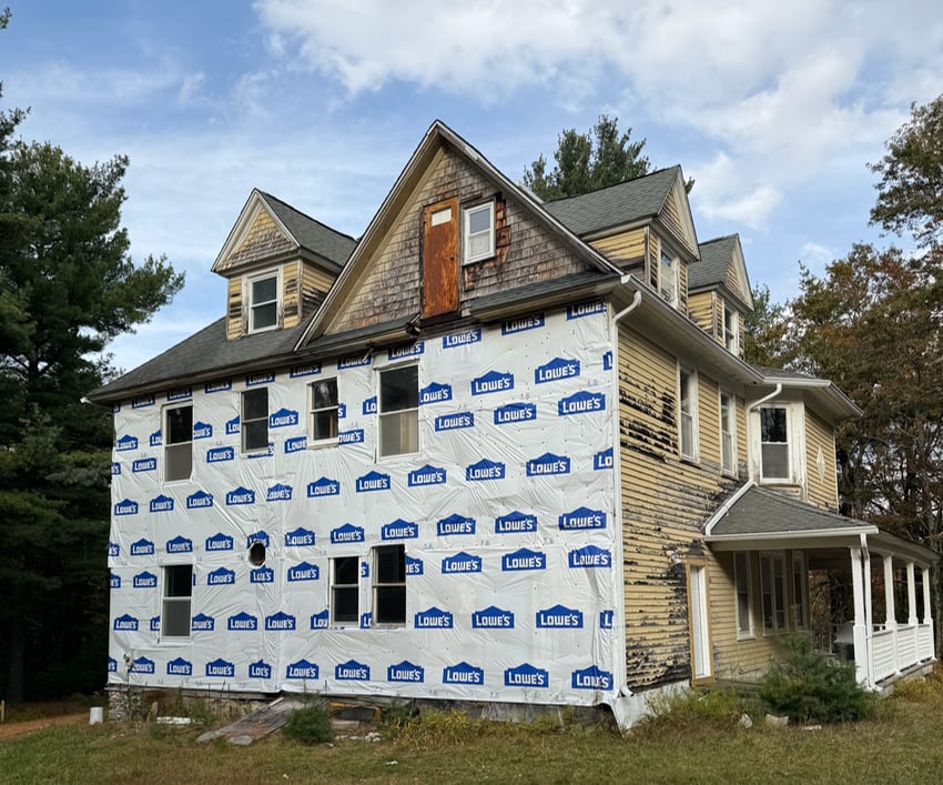 Wurtsboro mansion and the door to nowhere