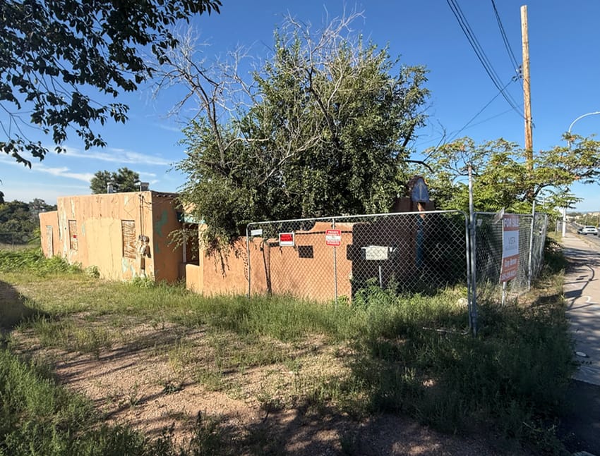 adobe home for sale in Santa Fe, New Mexico