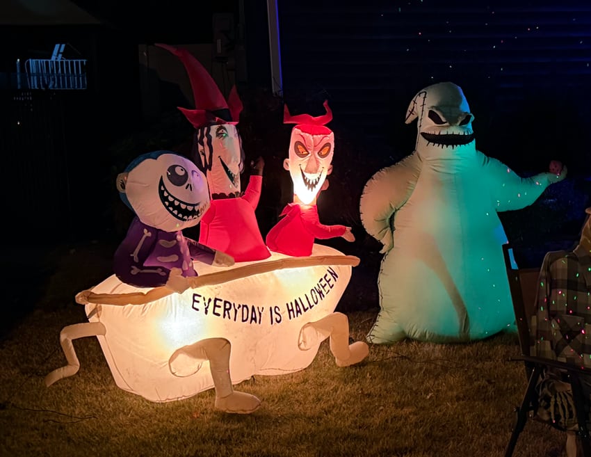 everyday is Halloween inflatable