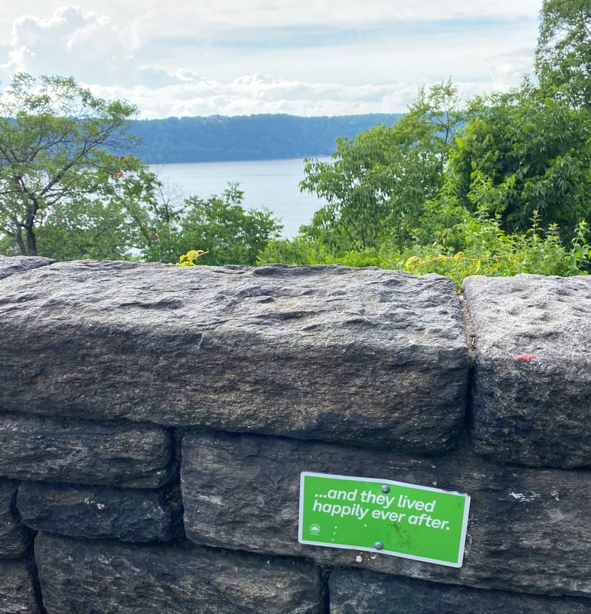 funny sign at Fort Tyron Park, NYC